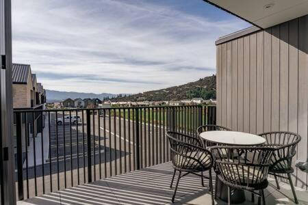 Alps Serenity Retreat - Wanaka Dış mekan fotoğraf